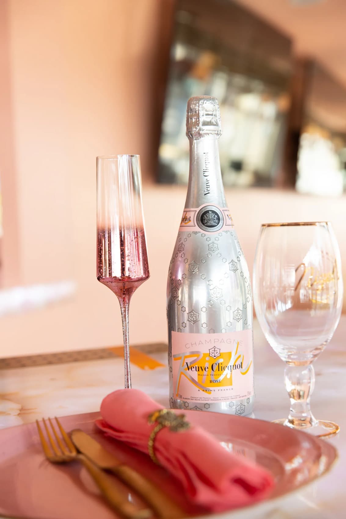 Veuve Clicquot Rich Rosé and a pink place setting
